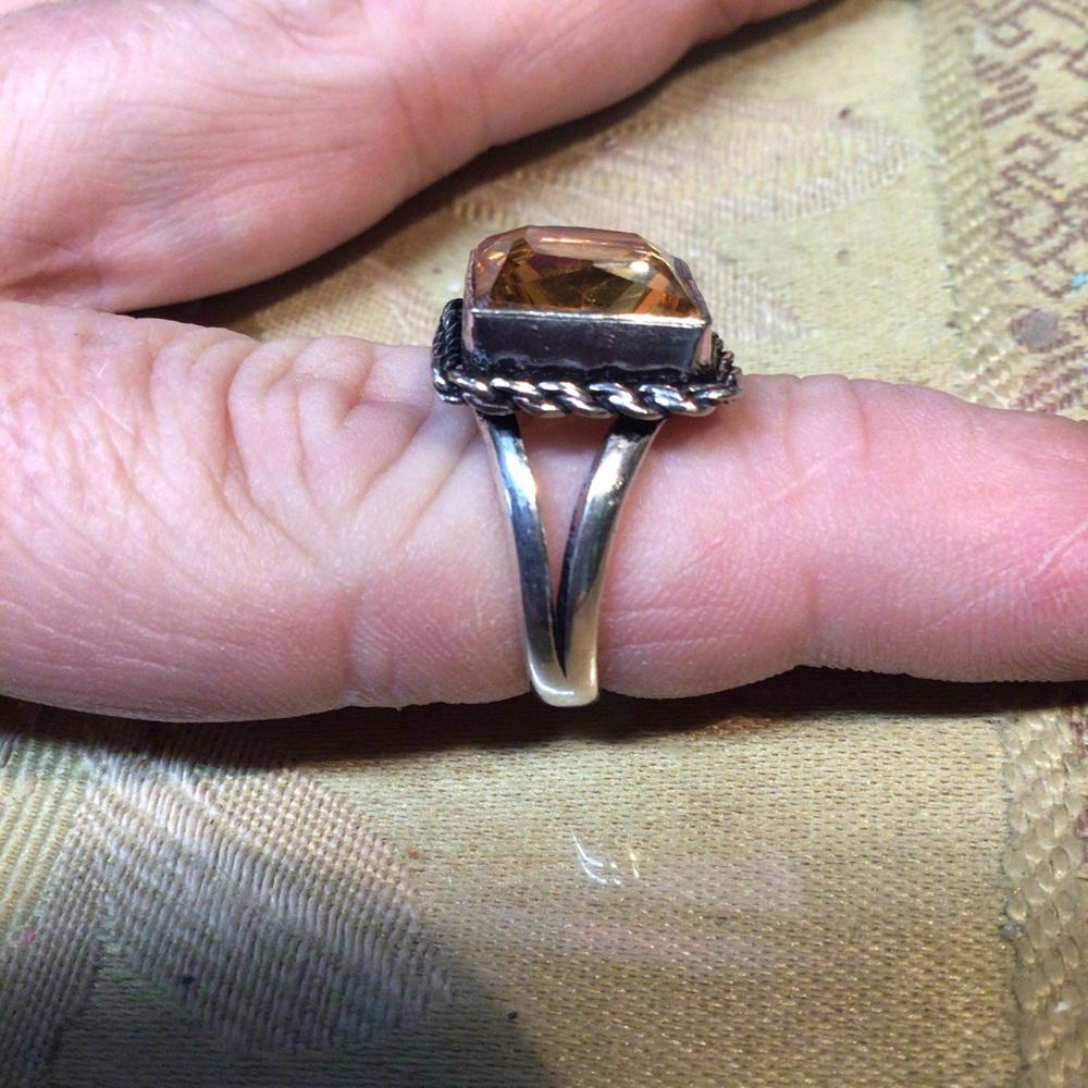 7 Golden Ring filled