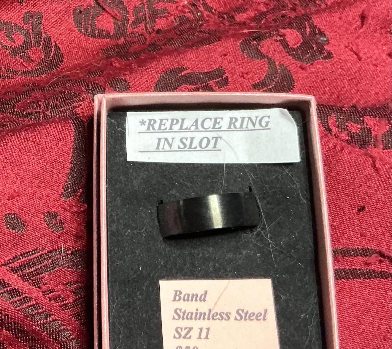 11 BLK Band steel