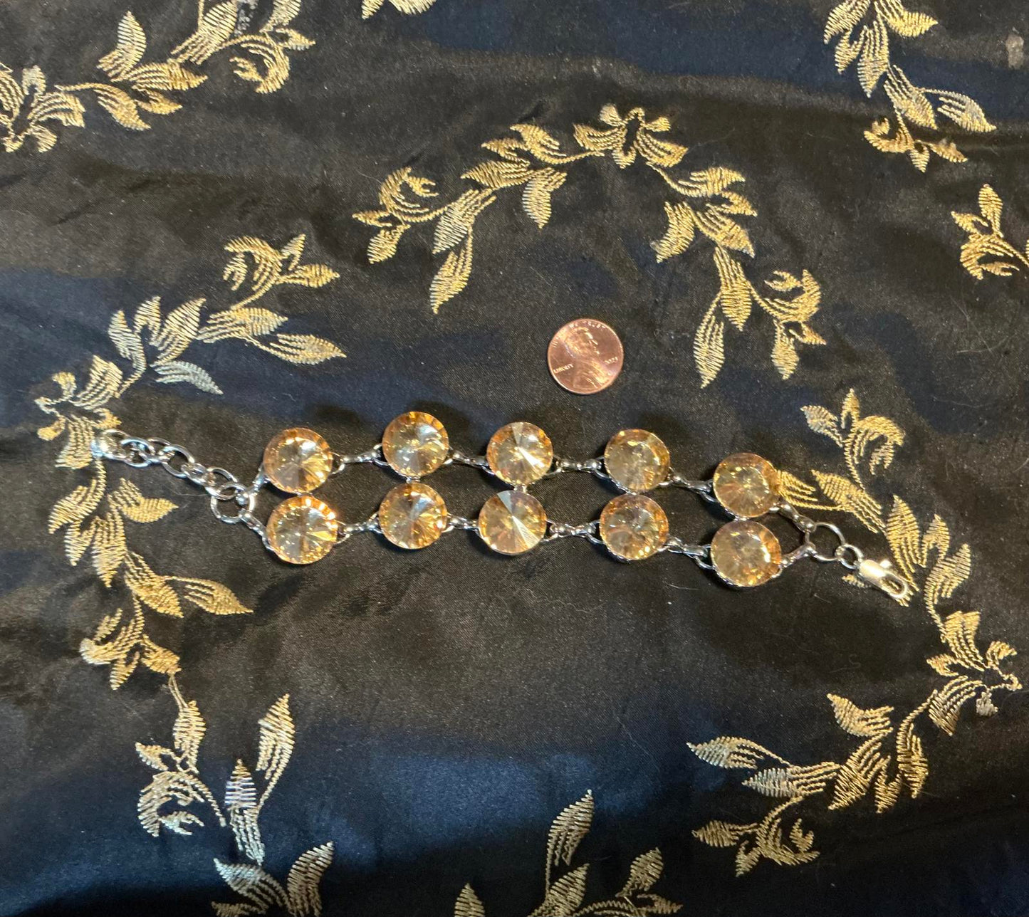 ! Vintage Crystal Bracelet steel