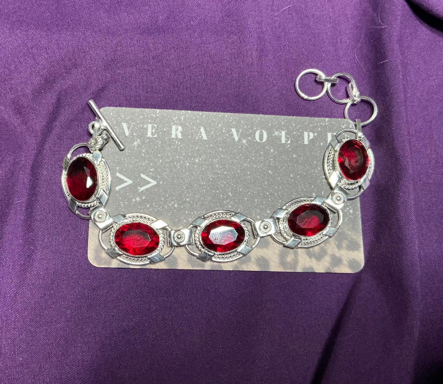 // Gorgeous Vera Volpe Crimson Bracelet