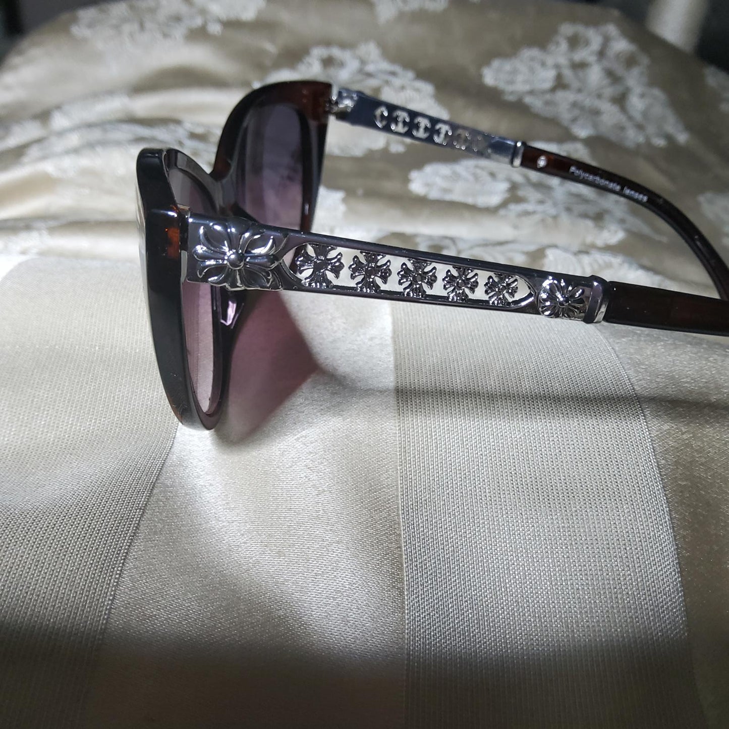 N Outback Sunglasses