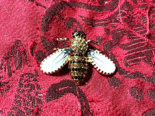 V Bee Brooch Pin