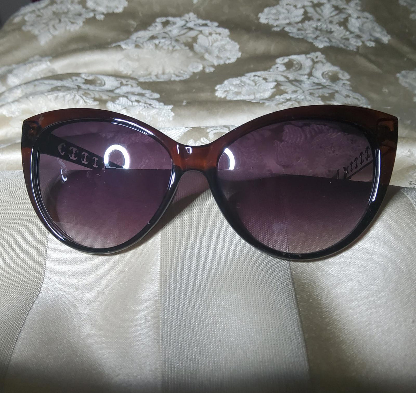 N Outback Sunglasses