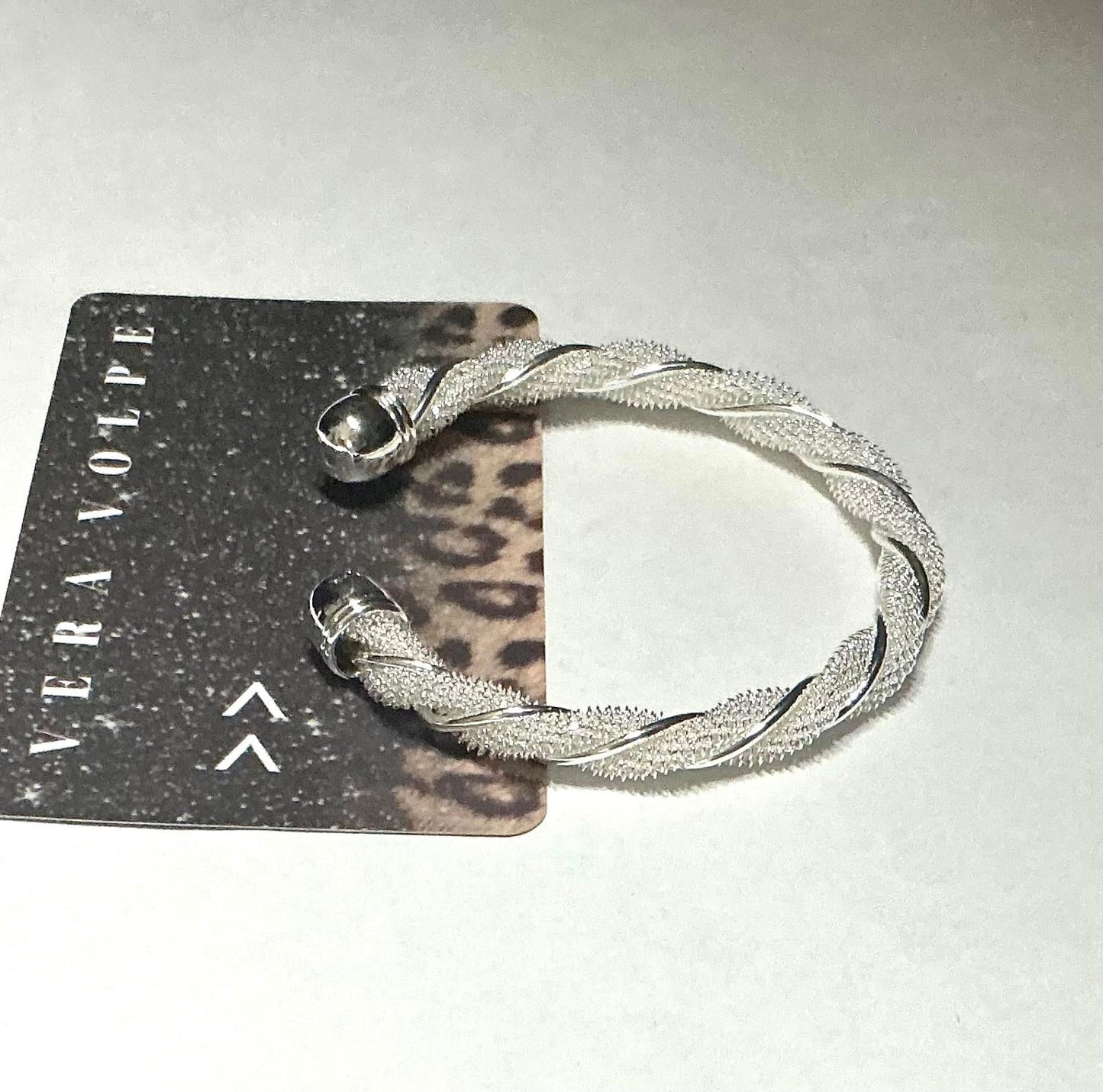 X Twisted Filled Bracelet