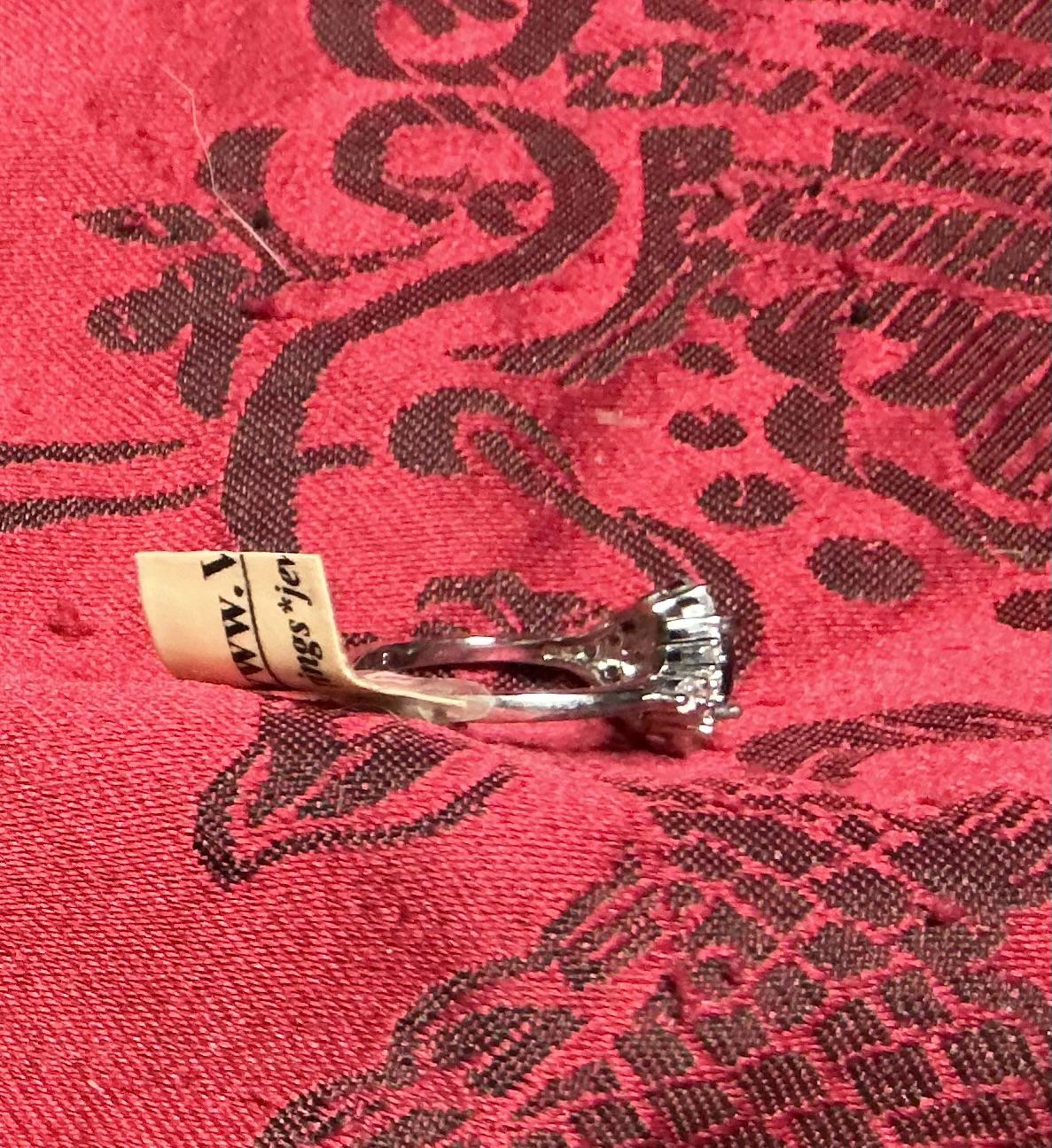 9 Act Ring sterling